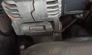 Audi A6: Jak wymontować alternator? Poradnik krok po kroku