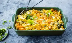 Penne al forno: łatwy przepis na pyszną zapiekankę makaronową