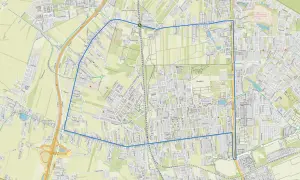Mapa przedstawia fragment Warszawy, dzielnicę Jeziorki, z zaznaczonymi ulicami i budynkami.
