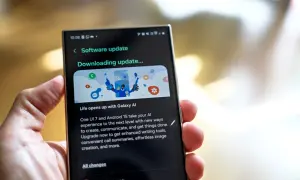 Aktualizacja oprogramowania: pobieranie One UI 7 i Android 15. Nowe funkcje AI ułatwią tworzenie i komunikację.