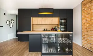 Wyspa w kuchni co to jest - funkcje, zalety i inspiracje aranżacyjne