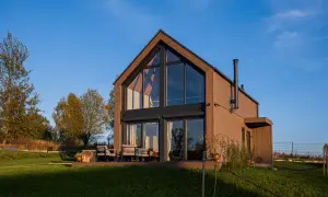 Domek nad jeziorem Dolnośląskie: Gdzie szukać i na co uważać?