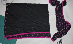 Zrób legowisko dla psa z poduszki! Poradnik DIY (szycie/bez)