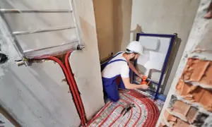 Ile trwa wymiana pionu w bloku? Poznaj czynniki wpływające na czas