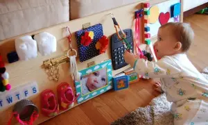 Jak stworzyć tablicę sensoryczną DIY dla dzieci - proste i bezpieczne rozwiązania