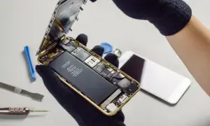 Wymiana baterii iPhone 11: Odzyskaj pełną moc! Koszty i opcje