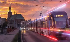 Ile zarabia motorniczy w Szczecinie? Zaskakujące różnice w pensjach