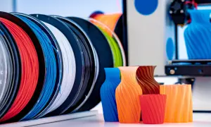 Filamenty 3D: Co to jest? Jaki wybrać i jak o niego dbać?