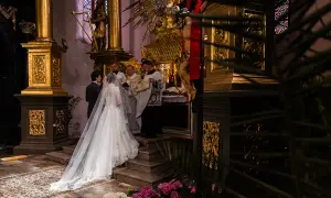 Ile trwa msza w rycie trydenckim? Zaskakujące różnice w czasie