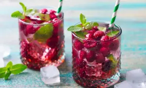 Stumbras malinowy z czym pić? Odkryj najlepsze przepisy na drinki