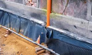 Jak wzmocnić stare fundamenty kamienne? Metody, koszty, porady