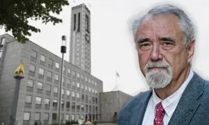 Porträtt av en äldre man med grått skägg och kavaj, framför en byggnad med ett torn. Kanske ett citat från Percy Barnevik.