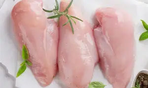 Ile kalorii ma 100g kurczaka? Sprawdź, co warto wiedzieć o diecie