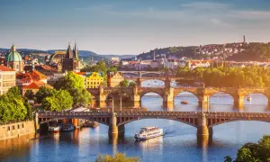 Ile kosztuje nocleg w Czechach? Odkryj ceny i tajniki oszczędzania