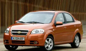 Chevrolet Aveo: Pojemność baku, rezerwa i zasięg. Wszystko, co musisz wiedzieć!