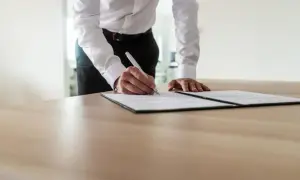 Czy umowa zlecenie można zerwać z dnia na dzień bez konsekwencji?