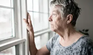 Co to jest senior? Zrozumienie definicji i kontekstu wieku senioralnego