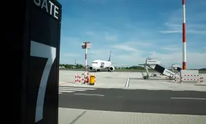 Lotnisko Radom czynne? Tak! Aktualne loty, kierunki i porady