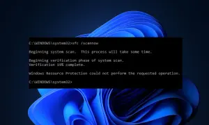 Konsola Windows pokazuje postęp skanowania systemu za pomocą polecenia `sfc /scannow`. Weryfikacja systemu osiągnęła 19%.