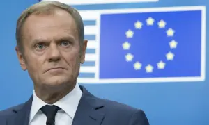 Recenzja "Niebezpiecznych Związków Donalda Tuska": Fakty czy fikcja?