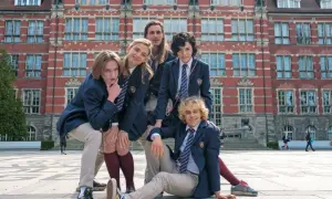 Czy warto obejrzeć Bring Back Alice? Szczera recenzja serialu