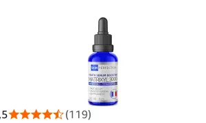 Sérum Skin Perfection avec Matrixyl 3000, promettant un délai d'âge et une peau lisse. Pas de danger Matrixyl 3000 ici, juste de la science.
