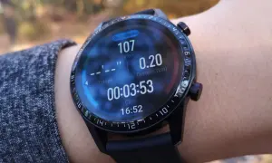 Jaki zasięg ma bluetooth w smartwatch? Odkryj, co wpływa na połączenie