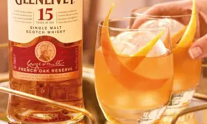 Pyszne drinki na bazie whisky, które zaskoczą Twoje kubki smakowe