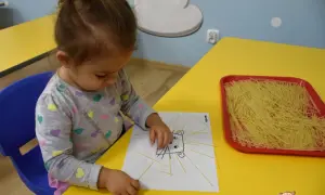 Dzień Spaghetti w żłobku: Pomysły na zabawy i zdrowy przepis dla maluchów