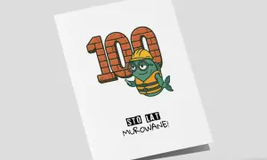 Kartka na rusztowanie: ryba w kasku i kamizelce budowlanej obok ceglanych cyfr 100. "Sto lat murowane!