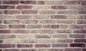Jak skutecznie pomalować tynk na zewnątrz, by uniknąć problemów?