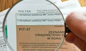 Formularz PIT-37 pod lupą. Dowiedz się, jak obliczyć podatek dochodowy wzór.