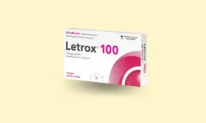 Opakowanie leku Letrox 100, zawierające 50 tabletek z lewotyroksyną sodową.