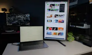 Ustawienia ekranu na laptopie i monitorze pionowo. Dowiedz się, jak obrócić ekran, aby wygodniej przeglądać treści.