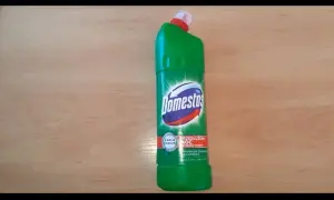 Czy Domestos to wybielacz? Odkryj prawdę o jego działaniu