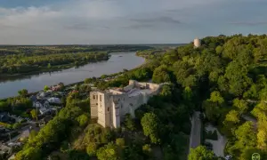 Kazimierz Dolny: atrakcje, widoki, historia. Plan na niezapomniany weekend!