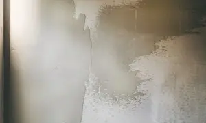 Jak pomalować beton, aby nie pylił się i był trwały przez lata