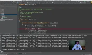 Un développeur écrit du code Java pour une classe de récursion calculant la factorielle. Le code utilise une méthode `static` pour la récursion.