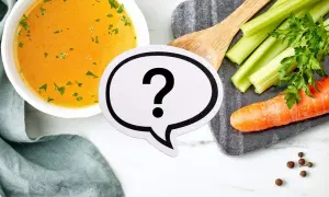 Czy pies może jeść rosół? Zobacz, co może mu zaszkodzić