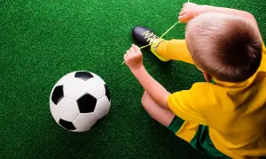 Trening piłkarski: jak planować i prowadzić efektywne zajęcia?