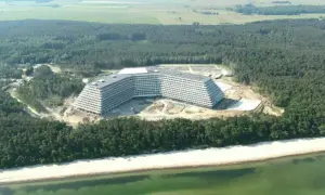 Hotel Gołębiewski w Pobierowie: Kiedy otwarcie i co warto wiedzieć?