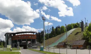 Wisła: skocznia narciarska i nowoczesny kompleks sportowy. Zwiedzanie tego miejsca to świetny pomysł na aktywny wypoczynek.
