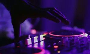 DJ na wesele: Zadaj te pytania i wybierz perfekcyjnego!