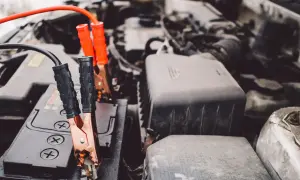 Prostownik do rozruchu auta? Kiedy tak, a kiedy NIE!