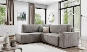 Nowoczesny salon z szarą sofą i obrazem z lasem. Inspiracje na modne kolory ścian w galerii zdjęć.
