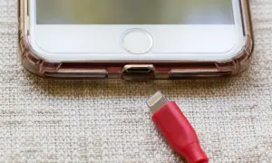 Jaki kabel do iPhone 11? Wybierz najlepszy kabel do ładowania i danych