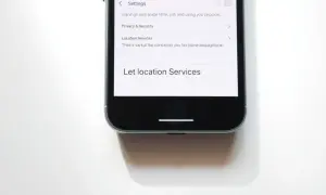 Jak włączyć lokalizacje w iPhone i zwiększyć bezpieczeństwo telefonu