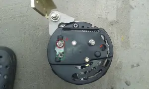 Alternator do Ursusa C-360: Jaki wybrać i jak zamontować krok po kroku?