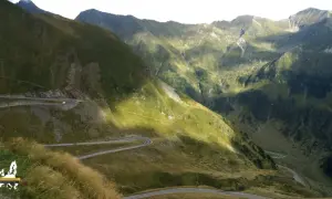 Niezapomniane trasy motocyklowe w Europie: Alpy, Rumunia i więcej