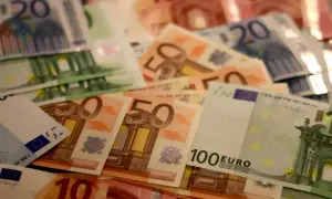 Ile zarabia lombard? Poznaj realne wynagrodzenia w tej branży